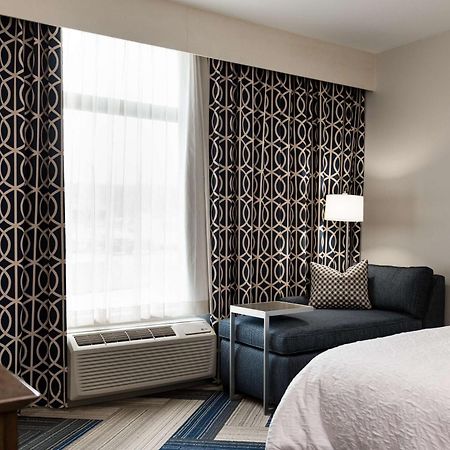 Hampton Inn And Suites La Crosse Downtown Екстер'єр фото