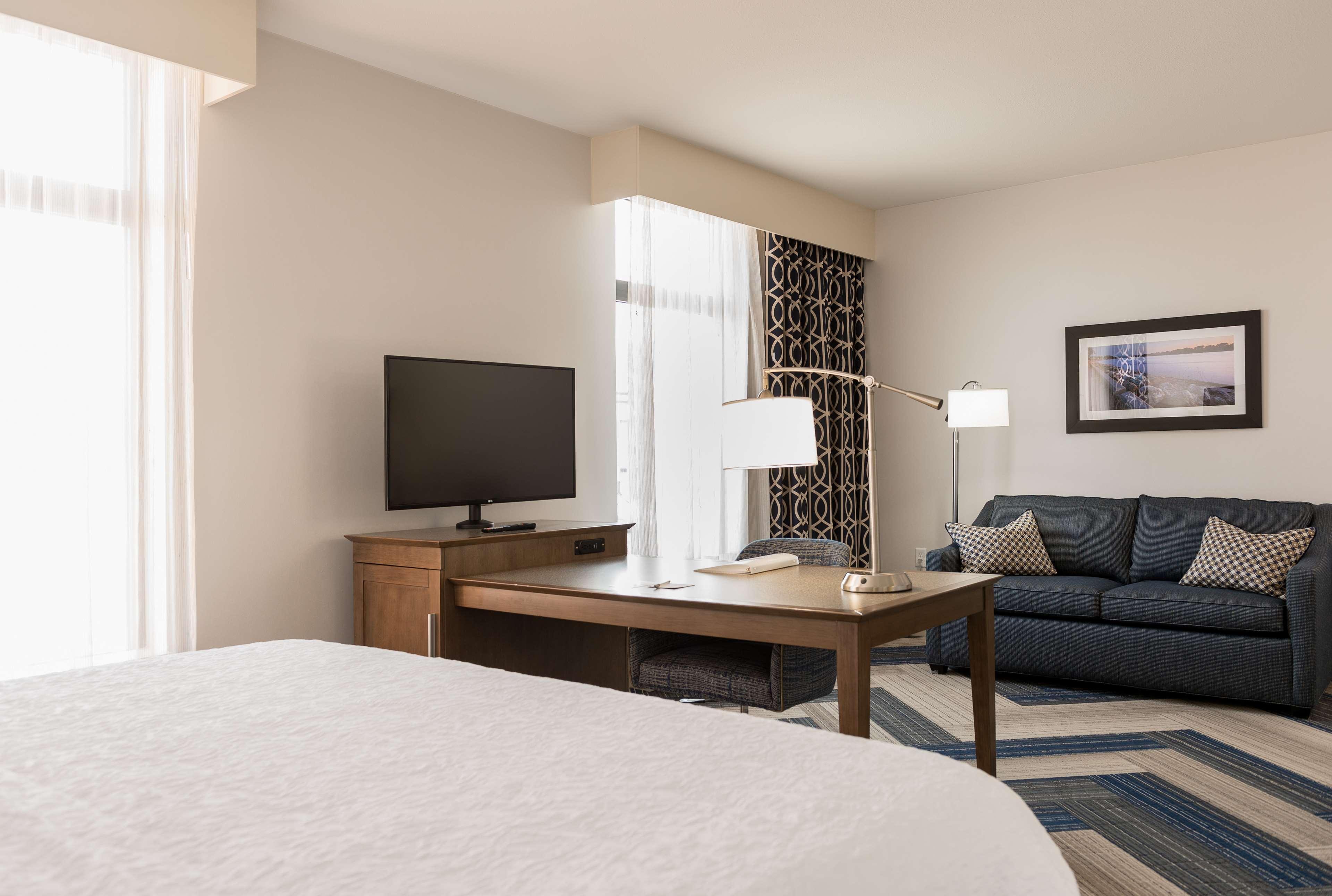 Hampton Inn And Suites La Crosse Downtown Екстер'єр фото